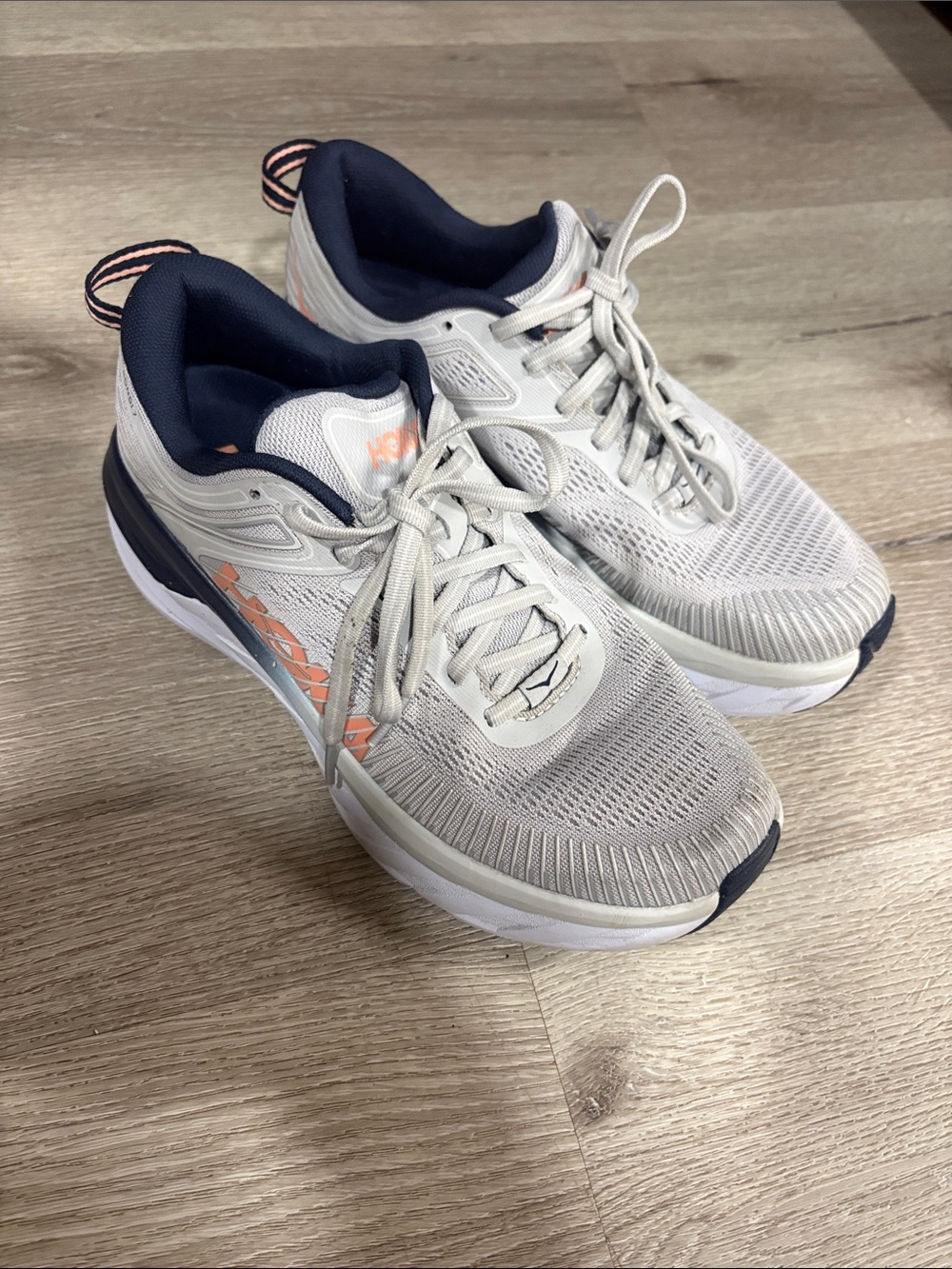 Hoka One One Bondi 7 road running shoes - Picture 3 of 6